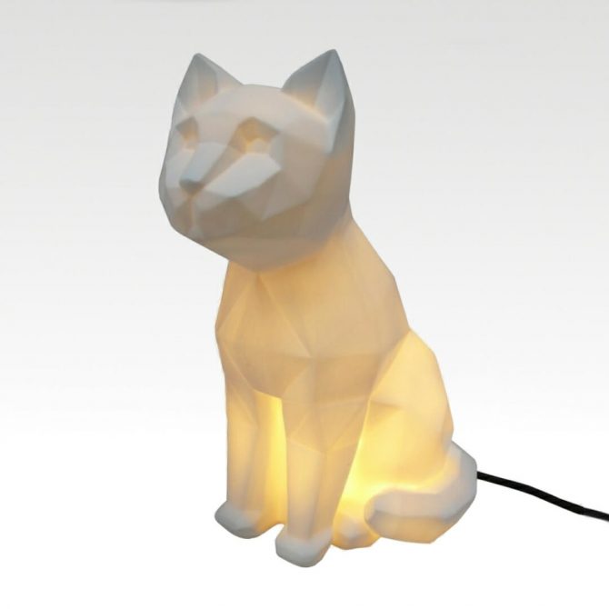 kattenlamp in origami of kubistische stijl bij catsandthings