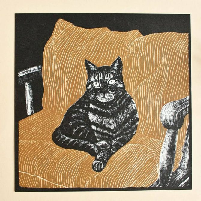 Kattenkaart Cat on Cushion linosnede 2 @catsandthings.nl