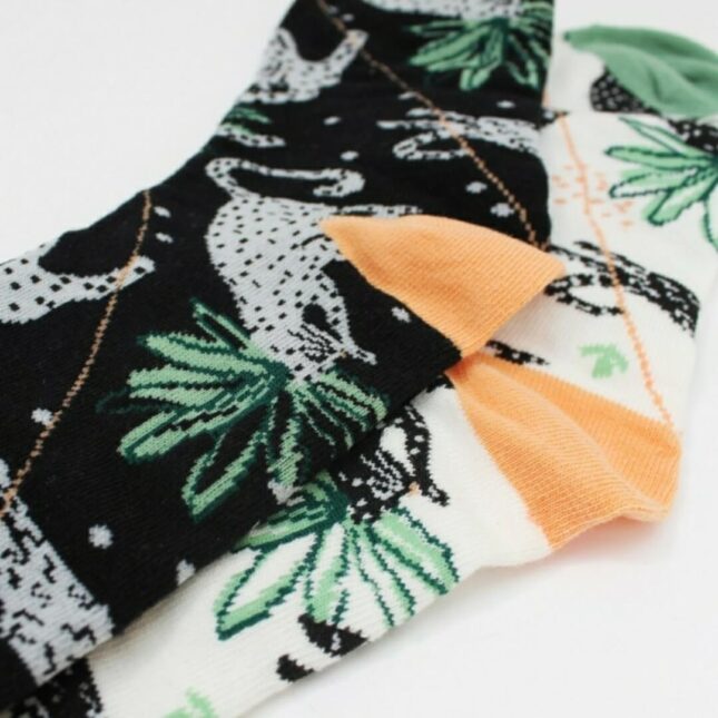 Feline-Printed-Socks-4@catsandthings.nl_ Feline-Printed-Socks-4@catsandthings.nl_