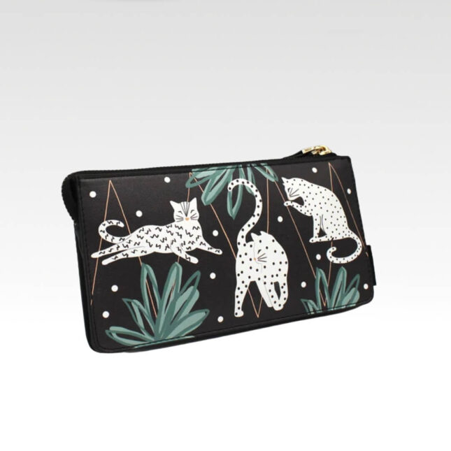 Feline-wrist-purse-5@catsandthings.nl_. Feline-wrist-purse-5@catsandthings.nl_.