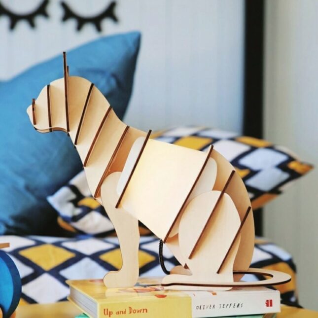 Hout-Puzzel-Kattenlamp-3-@catsandthings.nl_ Hout-Puzzel-Kattenlamp-3-@catsandthings.nl_