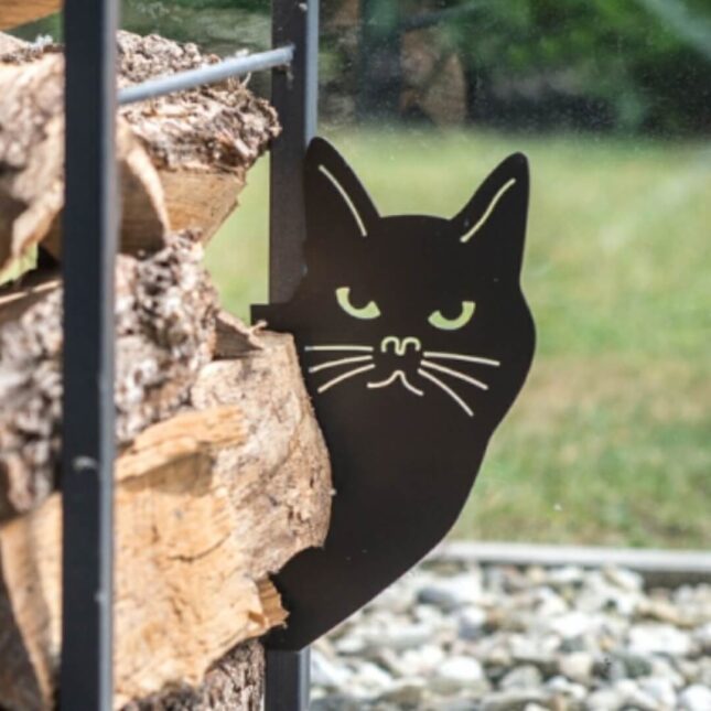 Nieuwsgierige-kat-metaal-2 Nieuwsgierige-kat-metaal-2