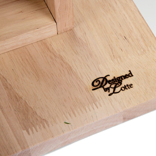 Wood-Lomax-Krabbollen-Telraam-voor-katten.3 Wood-Lomax-Krabbollen-Telraam-voor-katten.3