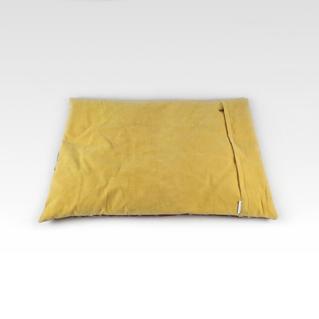 jumping-cats-balletjeskussen-achterkant jumping-cats-balletjeskussen-achterkant